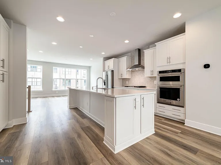 6227 Almerico Pl — Photo 7
