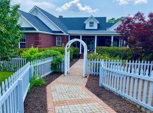 2510 Center Point Rd, Carrollton, GA 30117