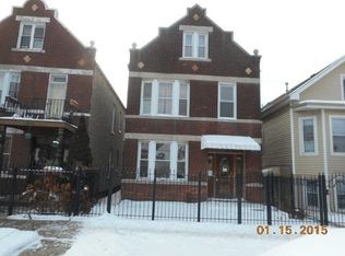 2725 W 39th Pl, Chicago, IL 60632
