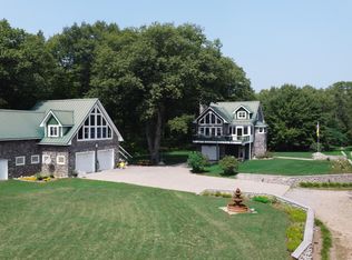 8050 E Sand Ridge Rd, Goetzville, MI 49736