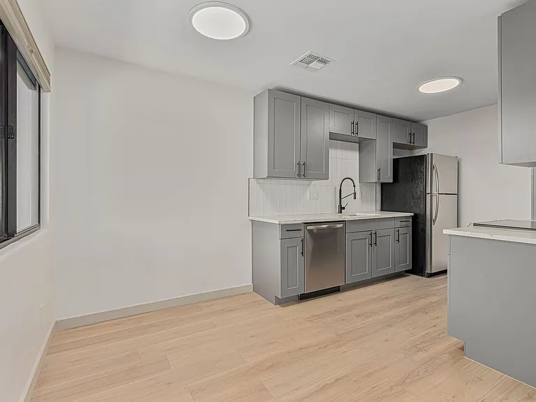 4108 E. Portland Street — Photo 3