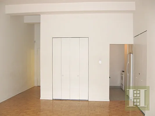 Rented by Halstead Real Estate | media 28