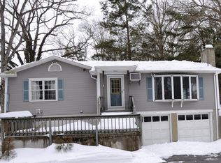 63 Millbrook Rd, Blairstown, NJ 07825