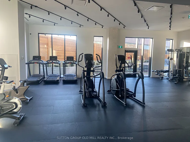 2300 Saint Clair Ave W #417 — Photo 8