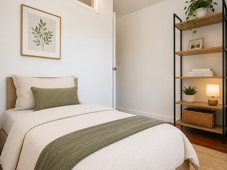 276 Stanhope St #2A — Photo 4