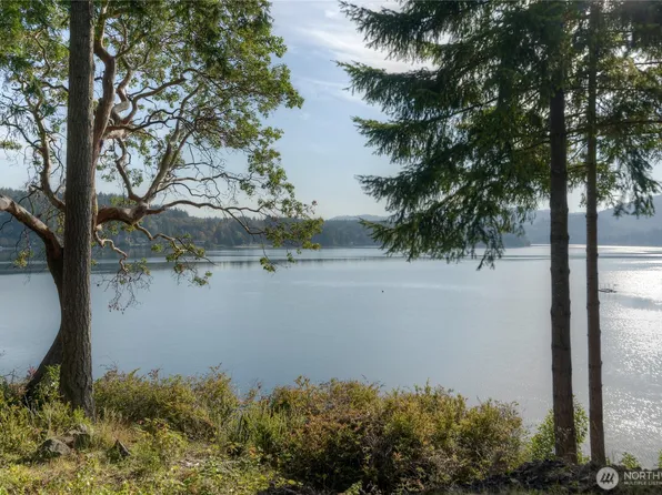 5321 Sunrise Beach Road NW, Olympia, WA 98502