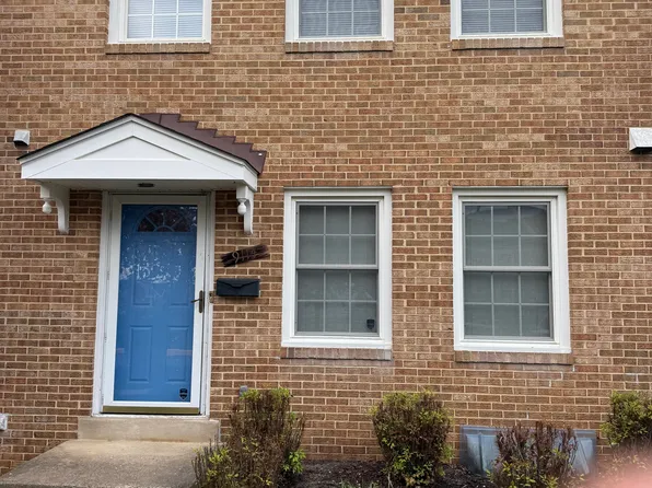 9114 Omar Ct, Fairfax, VA 22031