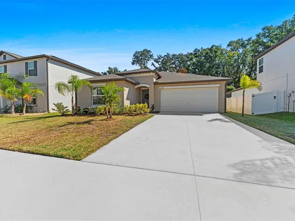 6494 Beverly Hills Dr, Zephyrhills, FL 33541