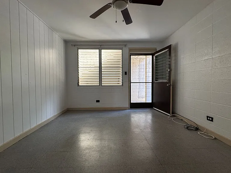 3353 Campbell Ave #1-7 — Photo 2
