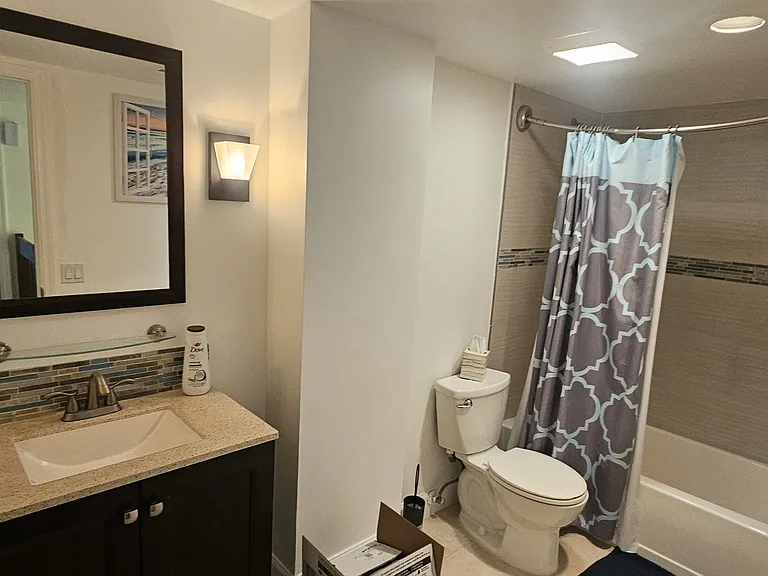 11865 SW 11th Ct — Photo 16