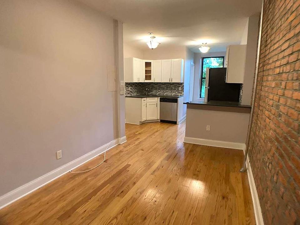 1st image of 142 Baltic St #3C