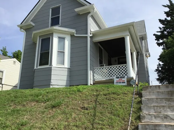 879 Elias Ave, Saint Louis, MO 63147