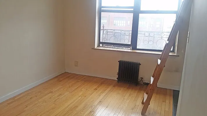 Rented by New York Residence | media 31