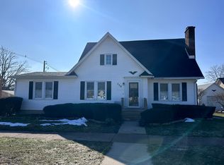 309 E 6th St, Tipton, IA 52772