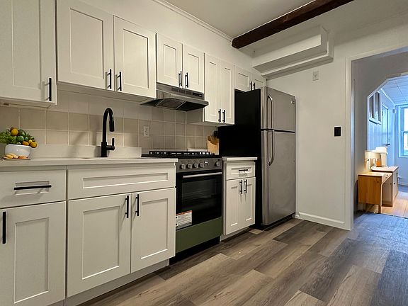 4th image of 38-19 27th St #1