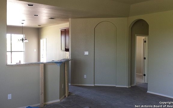4th image of 1330 Kingbird Ct