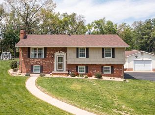 11 Dundee Ct, Stuarts Draft, VA 24477