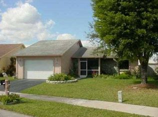1245 N Fieldlark Ln, Homestead, FL 33035