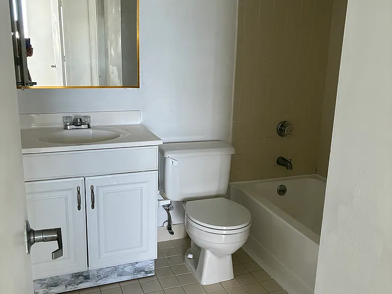 616 NW 26th Ave #4 — Photo 14
