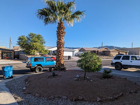 4th image of 3530 Hollister Ln #1