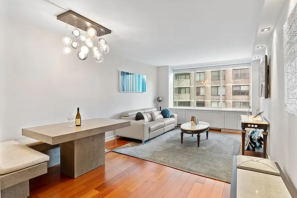 Sold by Compass | media 1
