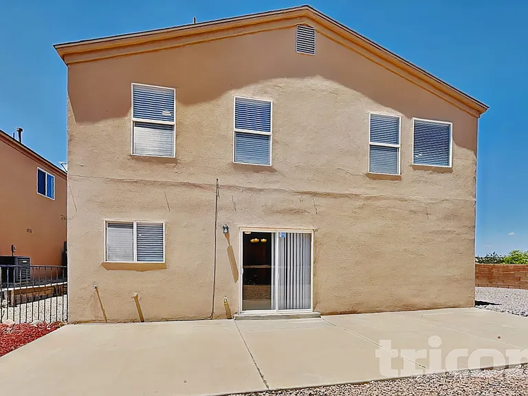 1506 Sierra Norte Loop NE — Photo 17