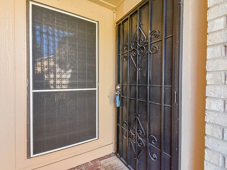 16518 Monte Carlo Ln — Photo 8