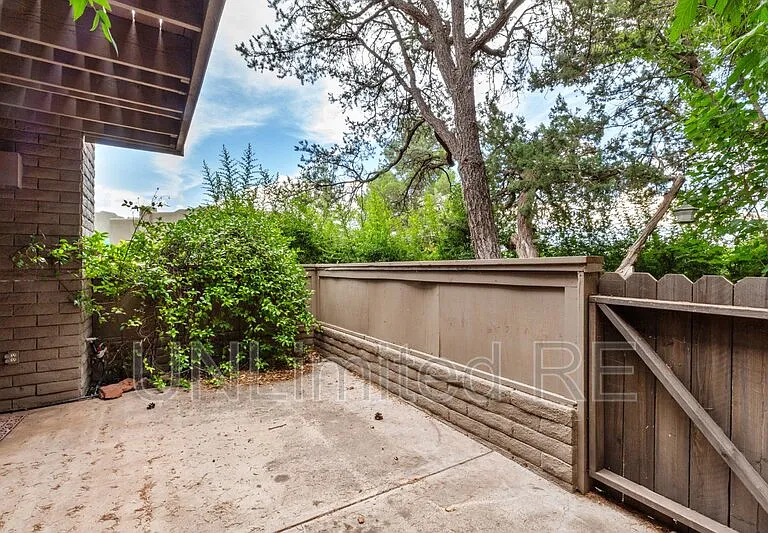 3340 W State Route 89A #18 — Photo 23