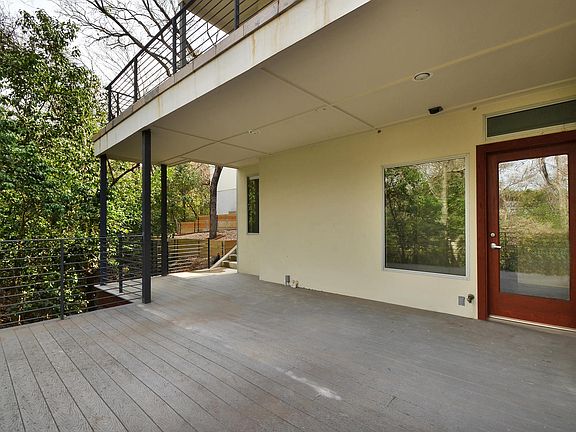 5th image of 3312 Westhill Dr #B