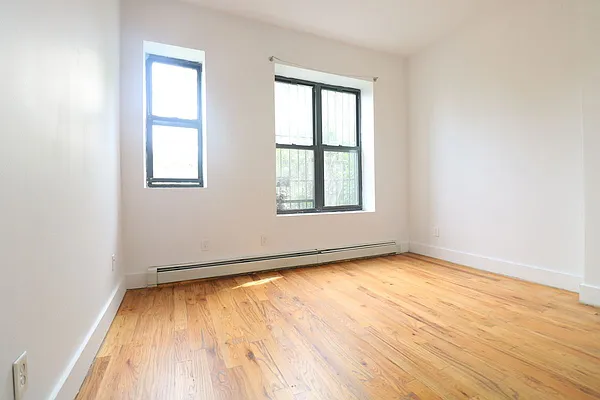 Rented by Compass | media 11