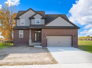 71635 Julius Dr, Bruce Twp, MI 48065