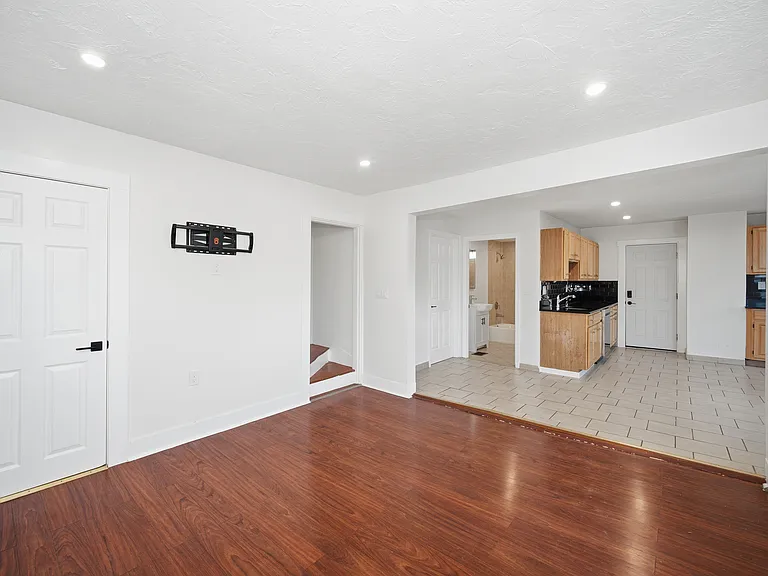 117 Quincy St #2 — Photo 9