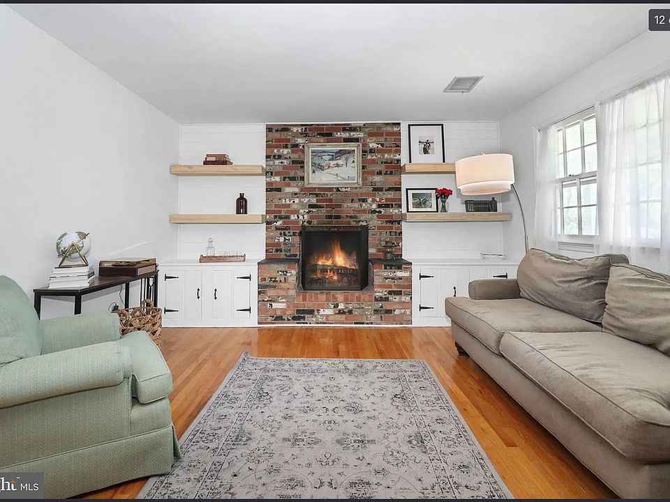 1st image of 163 Hickory Corner Rd