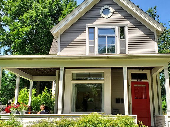Enjoy Meals on the Shared Porch.