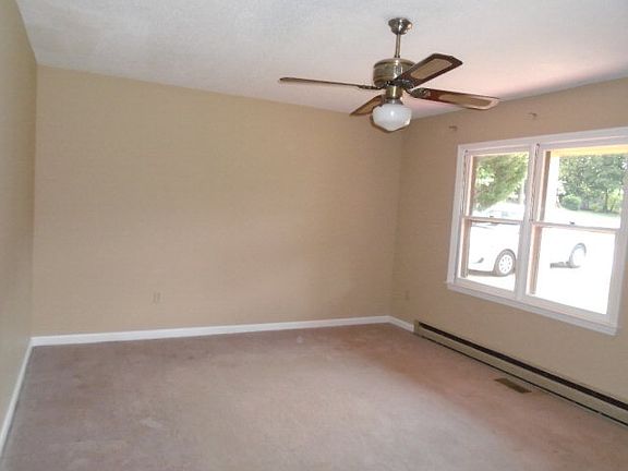 2nd image of 5372 Westwood Dr