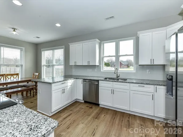 899 Hasty Rd, Marshville, NC 28103