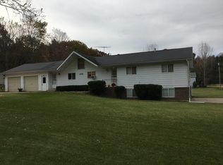 835 N Littlefield Rd APT A, Weidman, MI 48893