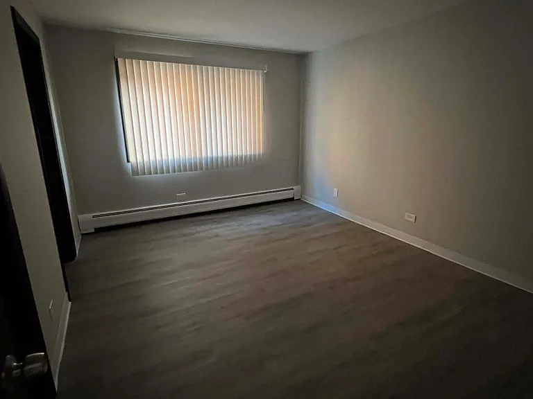 17712 Escanaba Ave #1S — Photo 7