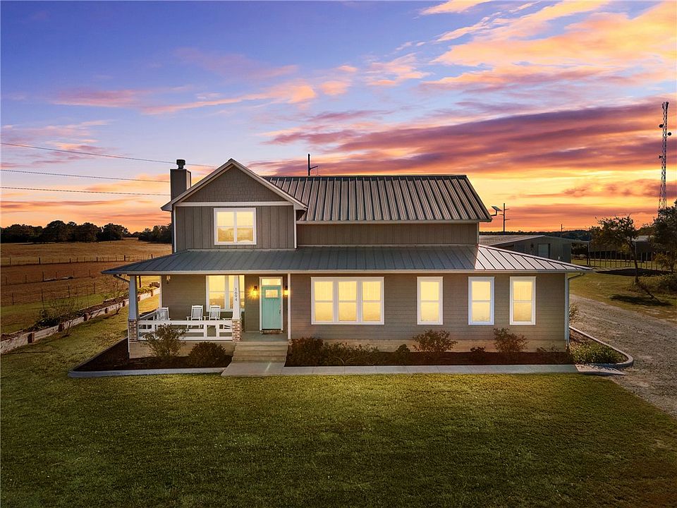 1st image of 1694 Henry Prairie Rd