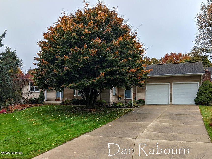 1st image of 851 Culpepper Dr SE