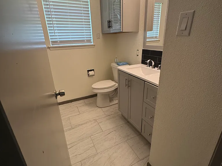 32 Woelfley Ln — Photo 13