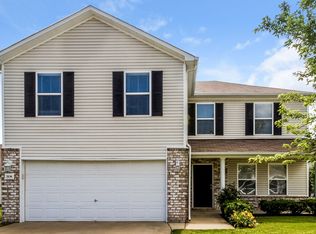 2694 Sutherland Dr, Thompsons Station, TN 37179