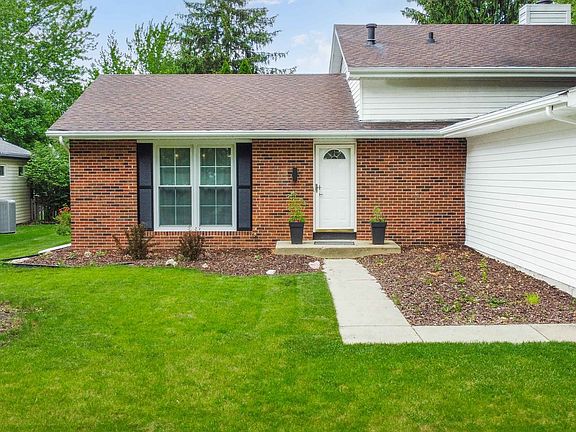 3rd image of 1365 Sunnybrook Dr