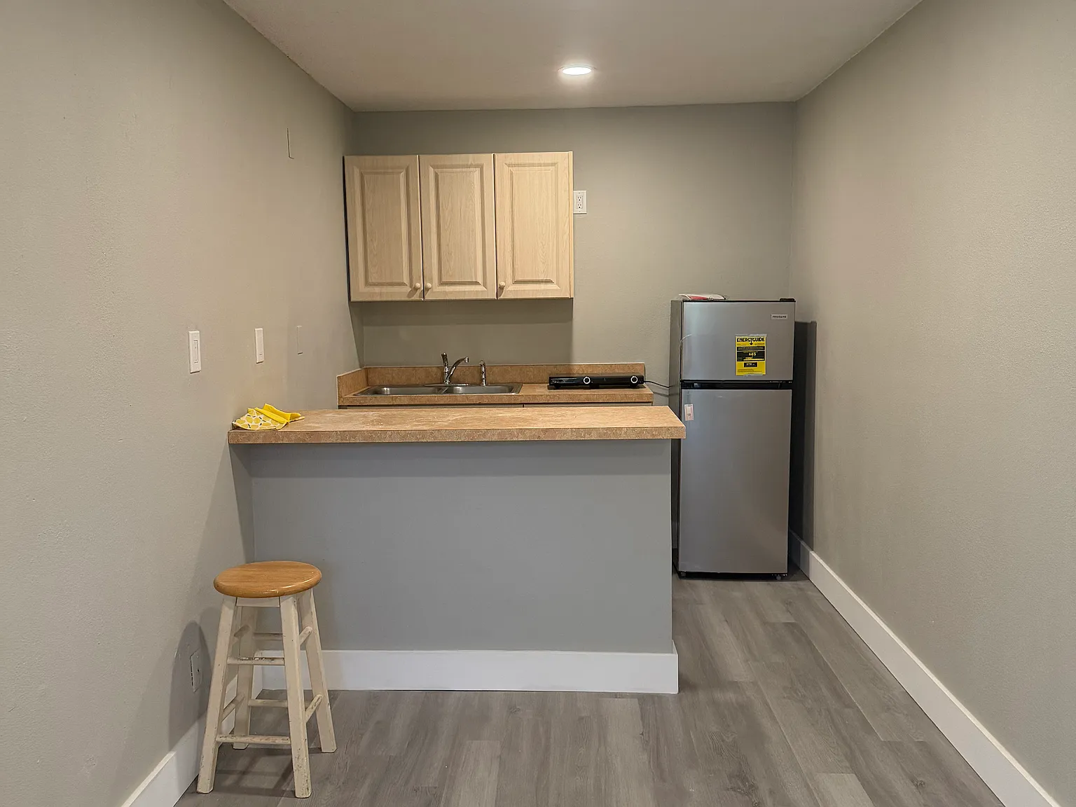 1 bed, 500 sqft, $1,300 — Photo 2