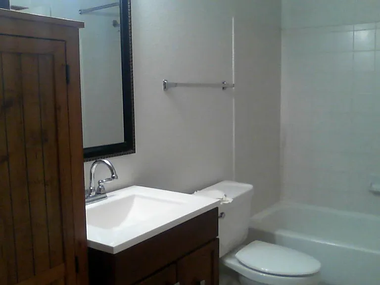 1567 N Paseo La Tinaja — Photo 18