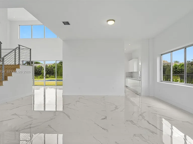 16710 N Botaniko Dr N — Photo 3
