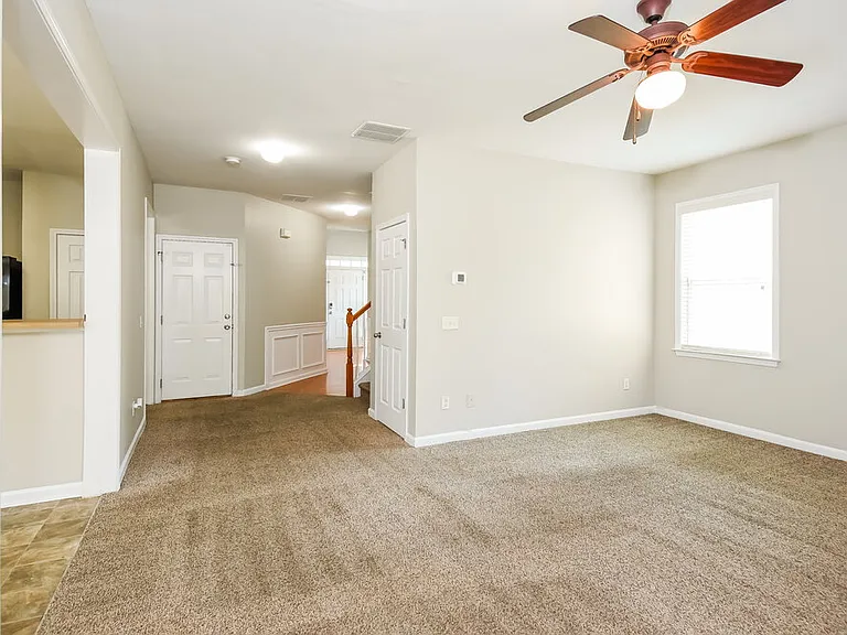 1 Horseshoe Ln — Photo 7