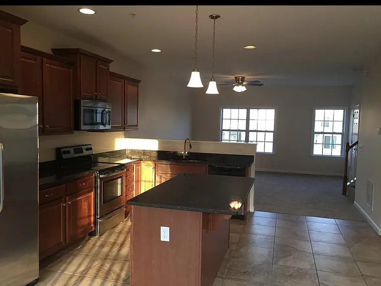 707 Blossom Dr — Photo 20