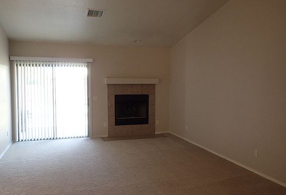 4th image of 2477 Cartegena Dr