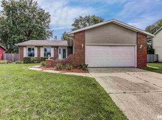 420 Armor Rd, Springfield, IL 62704